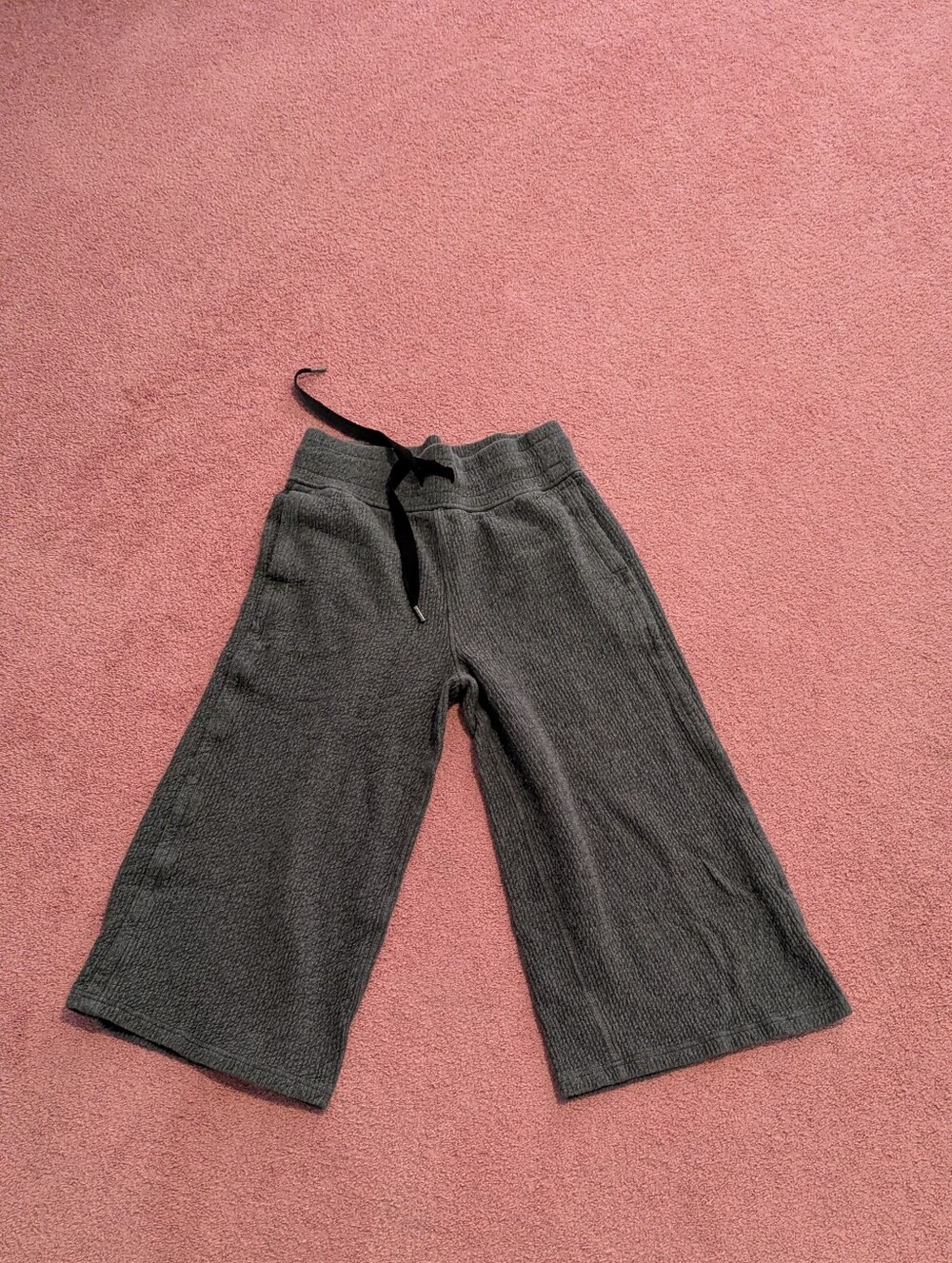 Lululemon Retreat Yourself Crop Pant